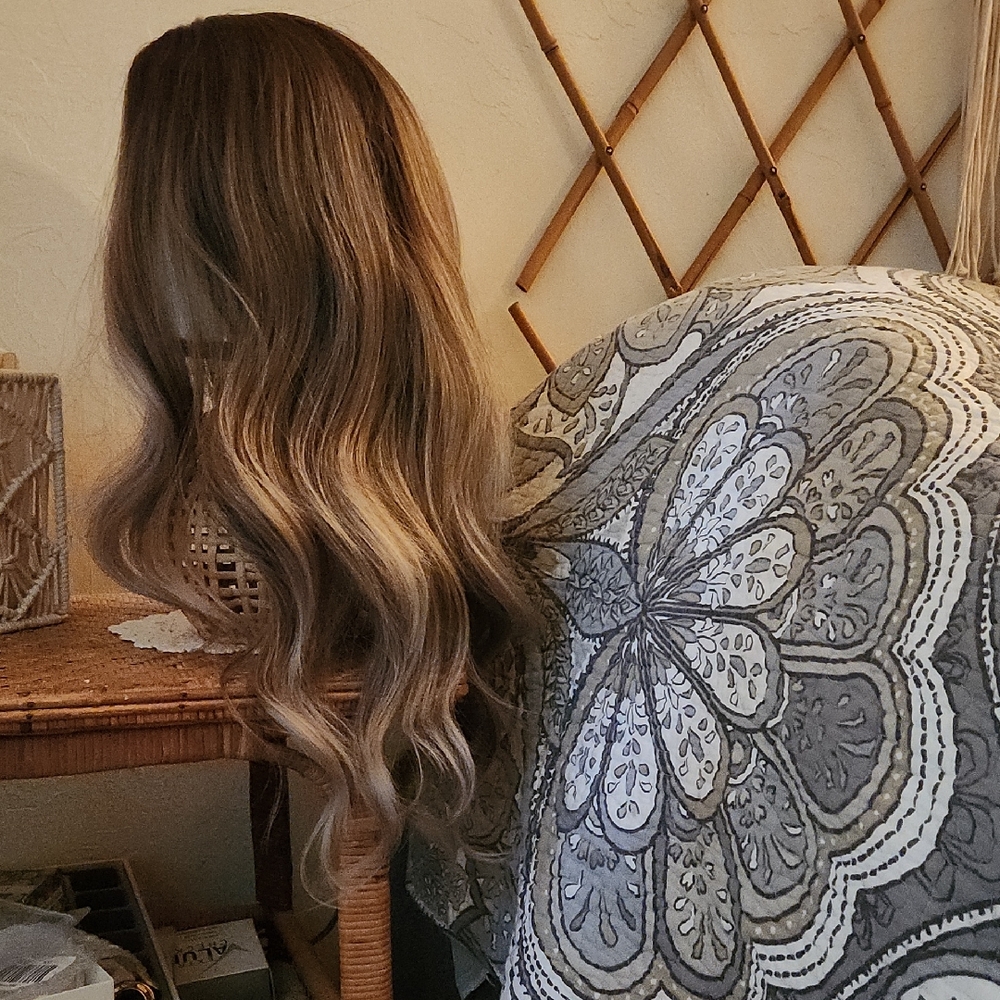 Luxurious Brown Wave Wig